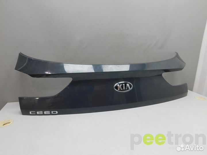 Б/У Накладка двери багажника б/у 87311J7300