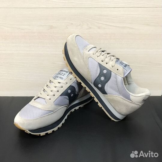 Кроссовки Saucony Jazz серые мужские