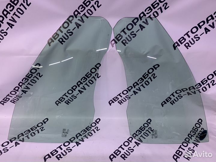 Стекло переднее левое, правое Ford Focus 2