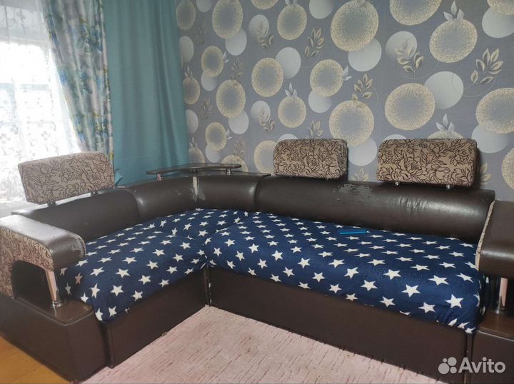 Продам угловой диван бу