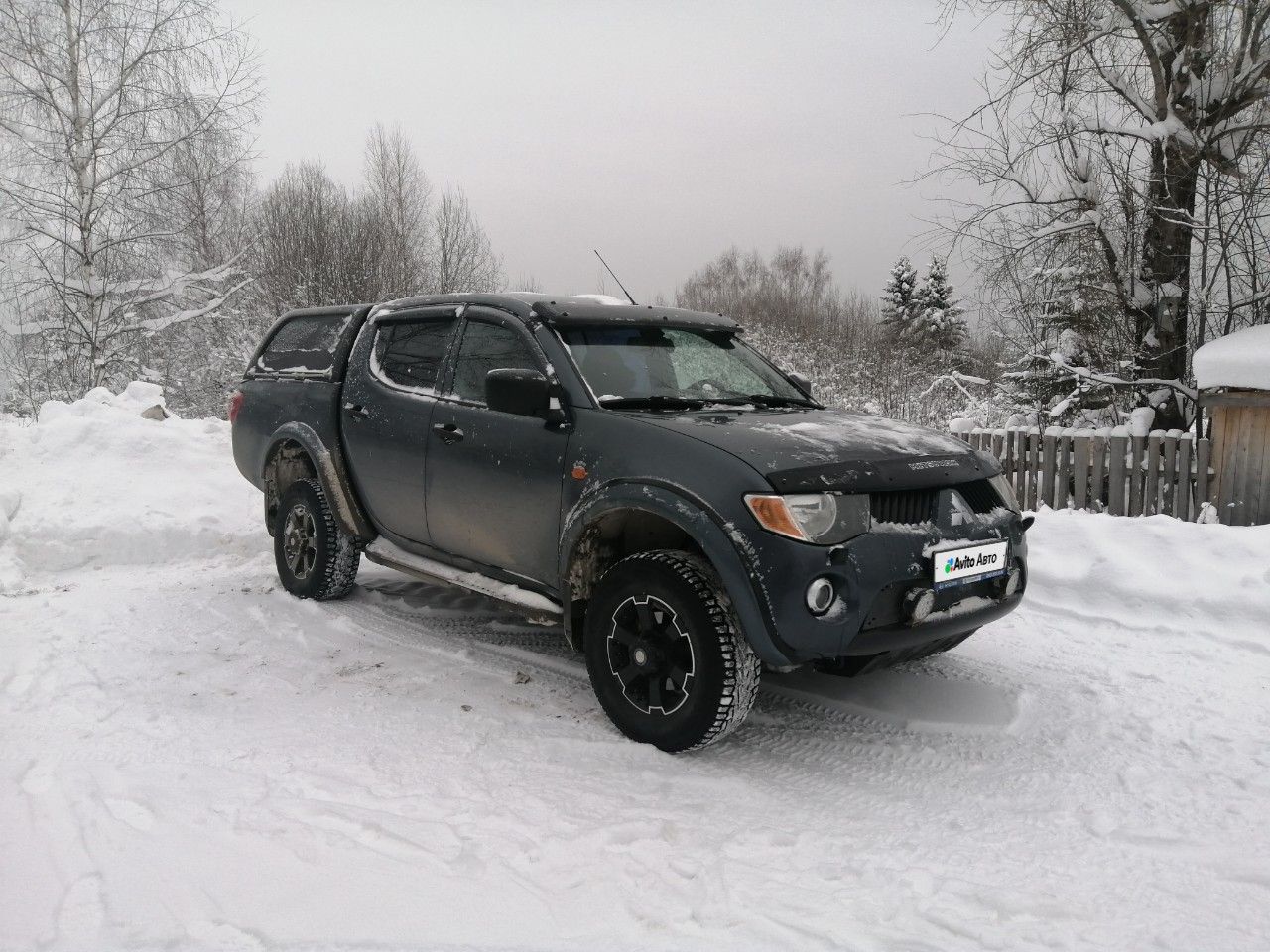 Mitsubishi L200: фото владельца