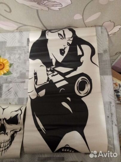 Наклейки на авто