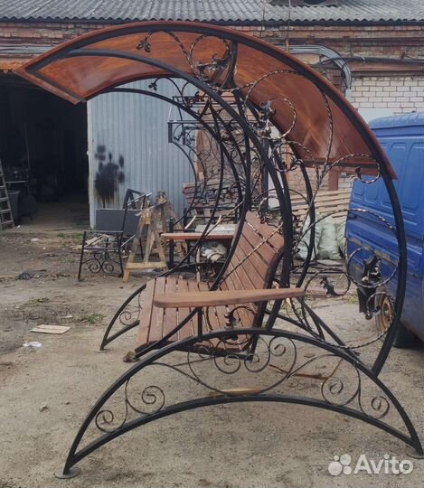 Качели для сада сезонные