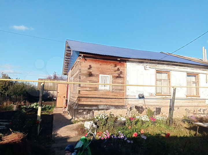 Дом 63 м² на участке 10 сот.