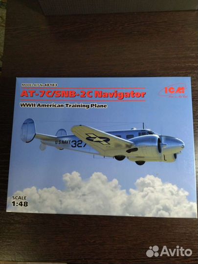 Модель самолета ат-7С 1-48