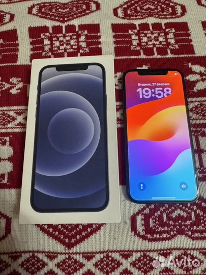 iPhone 12, 64 ГБ