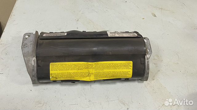 Подушка безопасности пассажира передняя W140