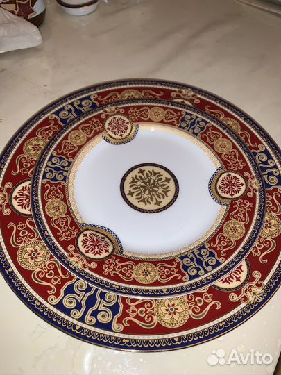 Сервиз столовый с чайным