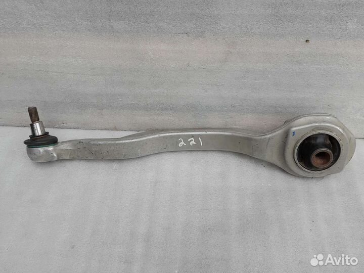 Рычаг нижний передний правый Mercedes-Benz W221