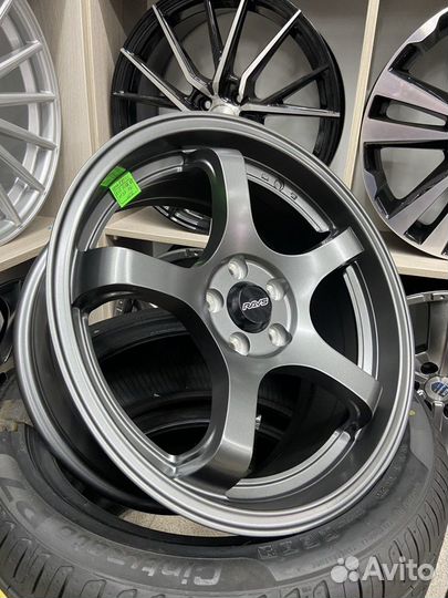 Rays Volkswagen Polo Toyota r17 5*100