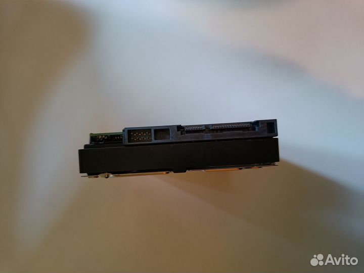 Western Digital WD Gold 2тб / 10000 часов