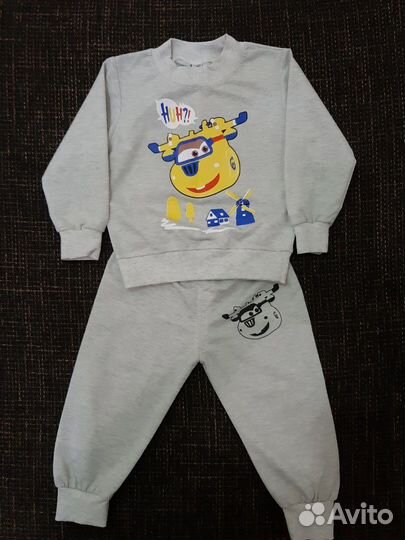 Одежда(костюмы + кофта) на ребенка от 1 -2 лет