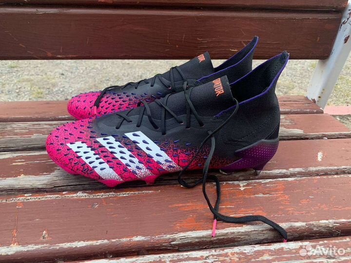 Бутсы adidas predator freak demon skin