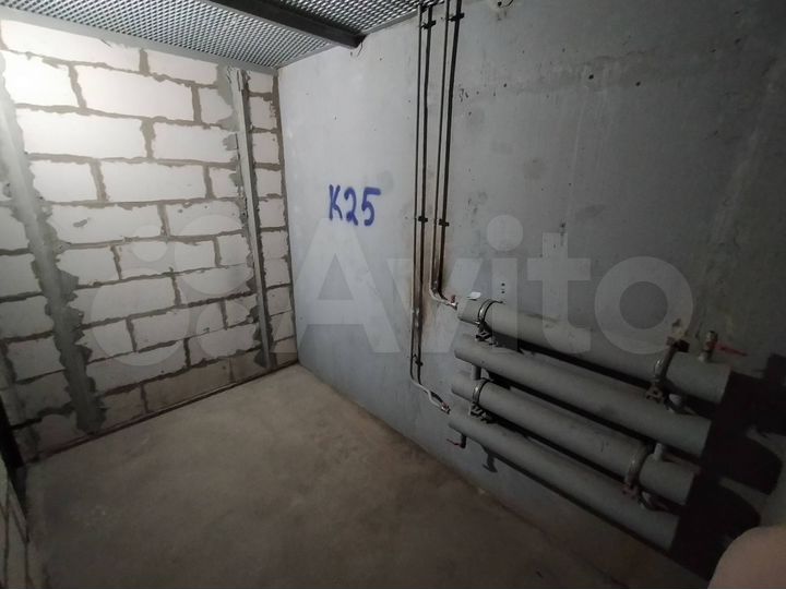 Машиноместо, 10 м²