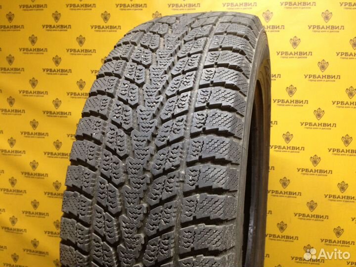 Toyo Winter Tranpath S1 235/65 R17 104Q