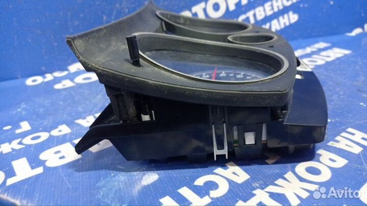 Панель приборов Opel Astra H универсал Z16XER 2011