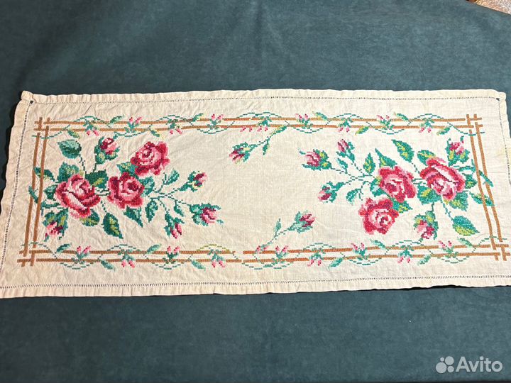 Дорожки-салфетки винтажные с вышивкой