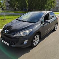 Peugeot 308 1.6 AT, 2010, 236 000 км, с пробегом, цена 568 500 руб.