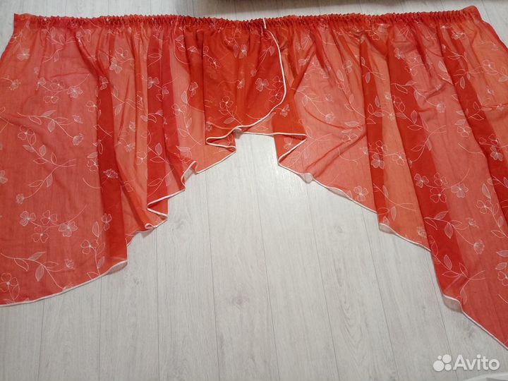 Тюль для кухни аркой