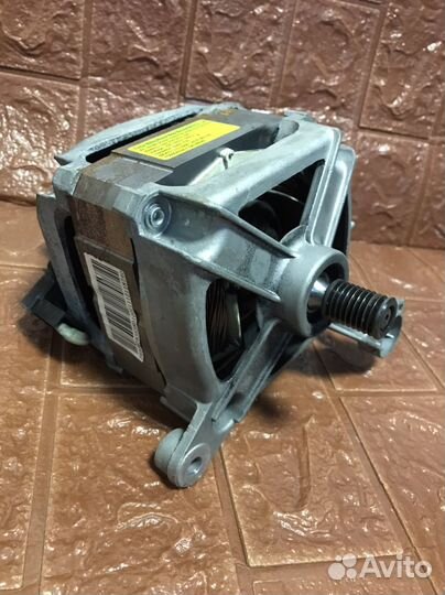 Двигататель стиральной машины Beko