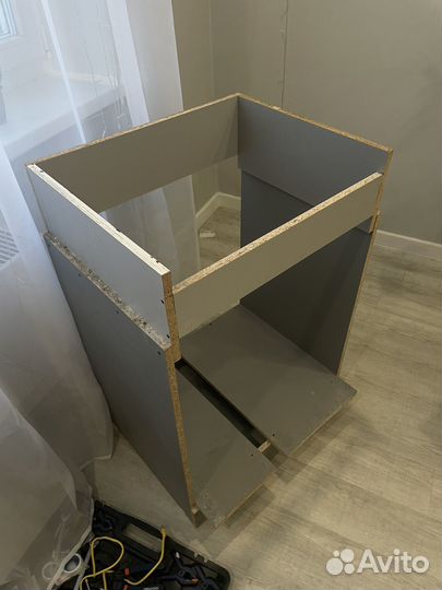 Тумба по плиту и духовку временная