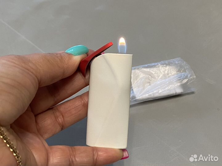 Marlboro новая коллекционная пьезо зажигалка