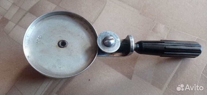 Машинка для закатки банок(ро)