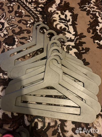 Плечики вешалки