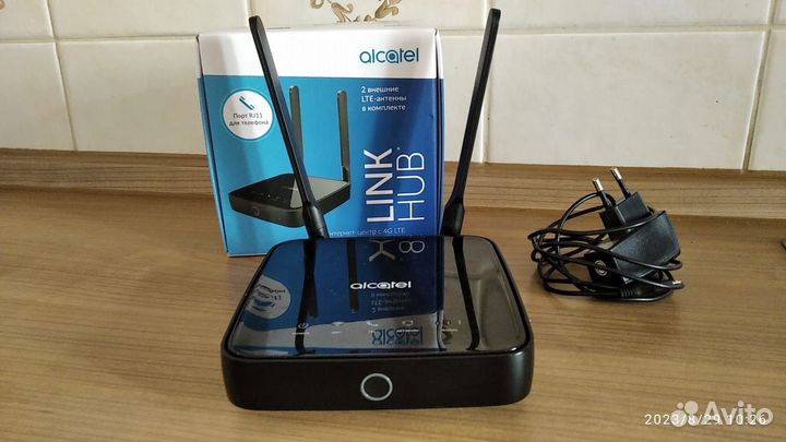 Интернет-центр Alcatel HH41V