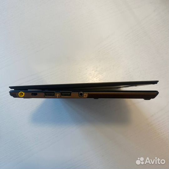 Ноутбук Sony vaio VPC-X11Z1R