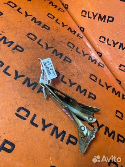 Петля капота левая Honda Logo GA3 D13B 1997