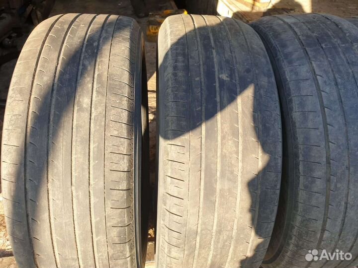 Yokohama BluEarth RV-02 235/65 R18