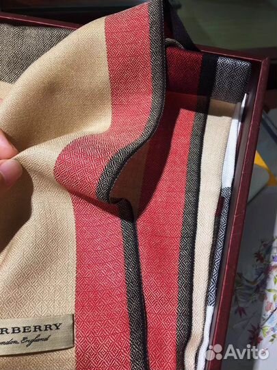 Шарф Burberry