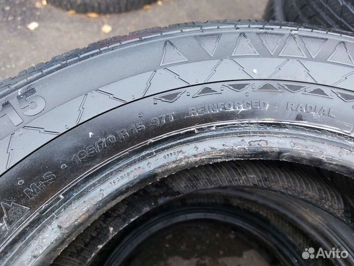 Continental VancoWinter 2 195/70 R15 97T