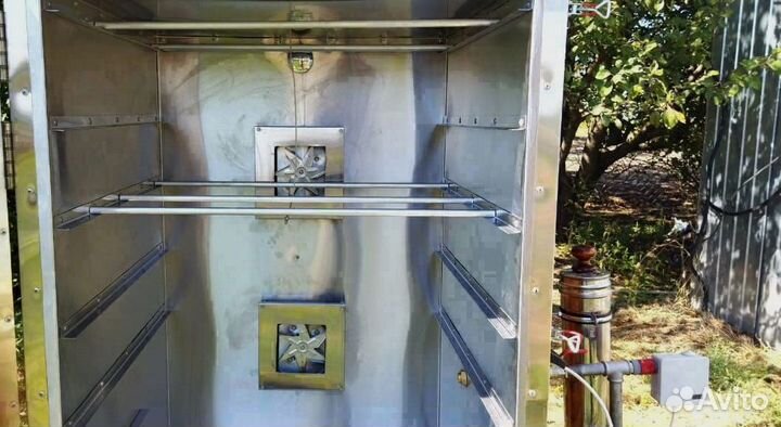 Коптильня холодного и горячего копчения