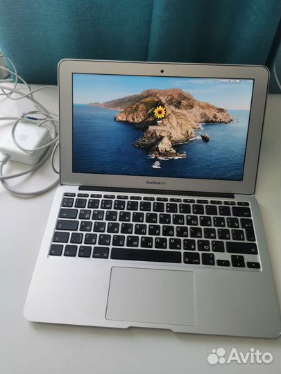 Apple MacBook Air 11 2011