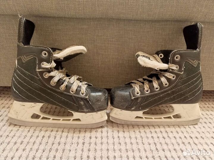 Хоккейные коньки bauer nexus 3000 размер Y13R