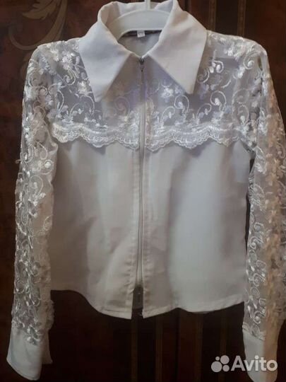 Блузка белая на 7-8 лет