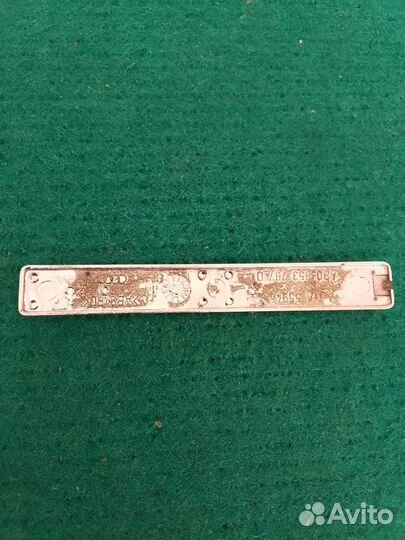 Эмблема Quattro задняя оригинал Audi Q5