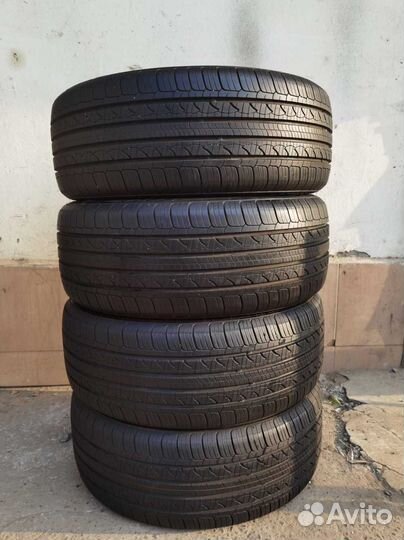 Nexen N'Priz AH8 215/55 R17 94V