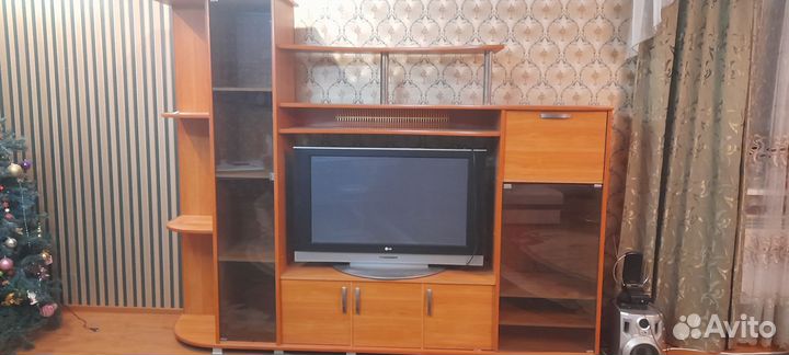 Стенка горка в гостиную бу