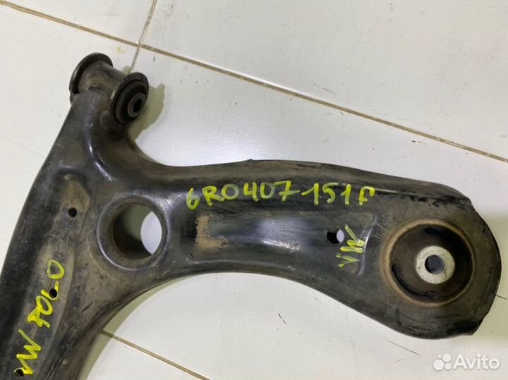 Рычаг нижний передний левый Volkswagen Polo