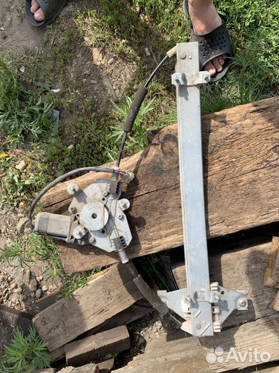 Стеклоподьемник передний левый Chery Fora