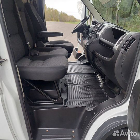 FIAT Ducato 2.3 МТ, 2019, 300 000 км