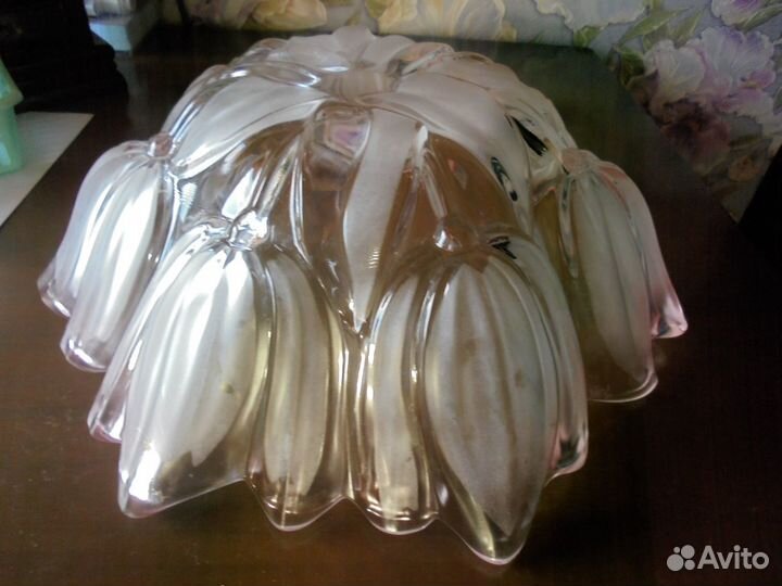 Ваза Walter Glas цв стекло рельеф рис d 30 см Герм