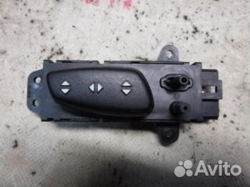 Блок управления сидением 04601756