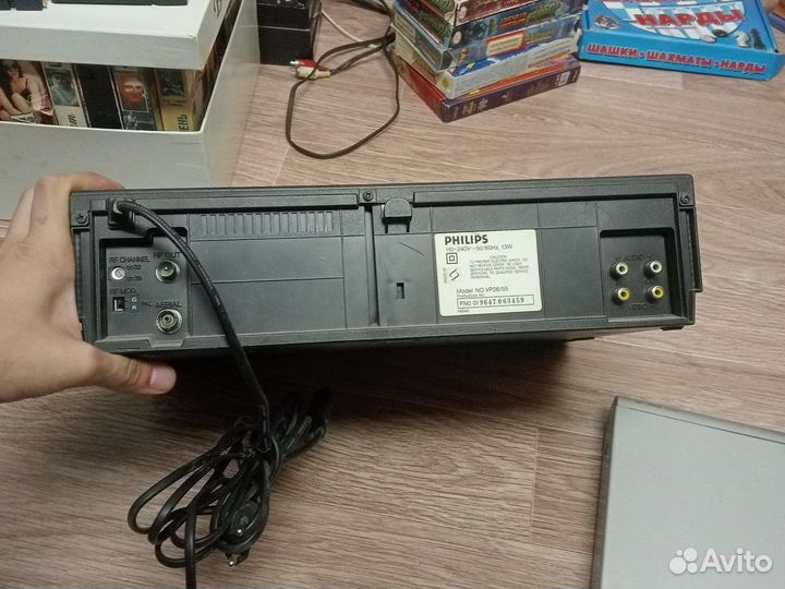 Магнитофон и dvd Phillips