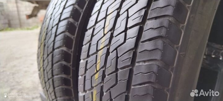 Dunlop Grandtrek TG32 215/70 R16