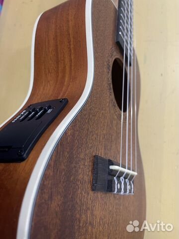 Укулеле концерт с подключением и эквалайзером