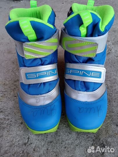 Лыжные ботинки 36 размер nnn